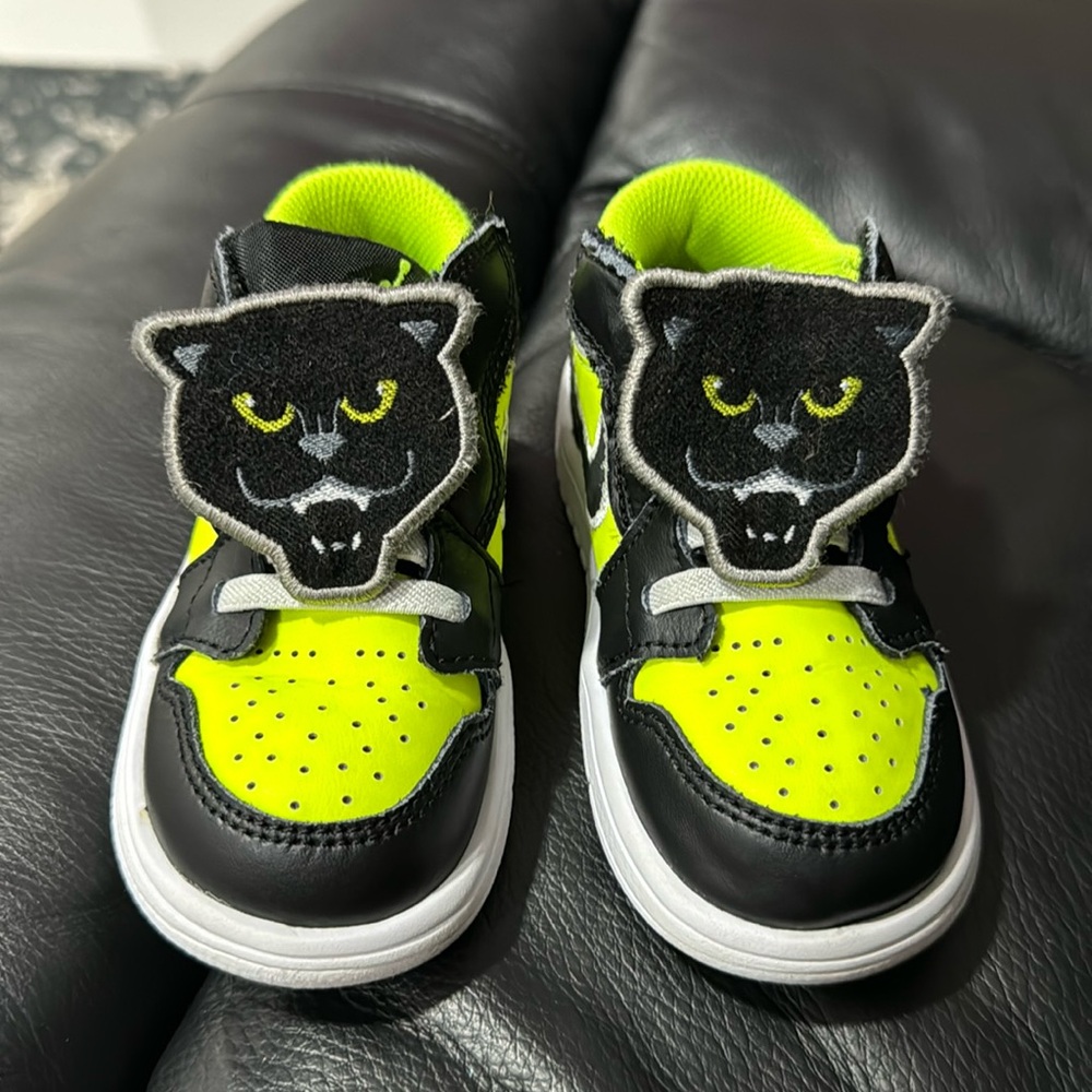 Jordan toddler sneakers